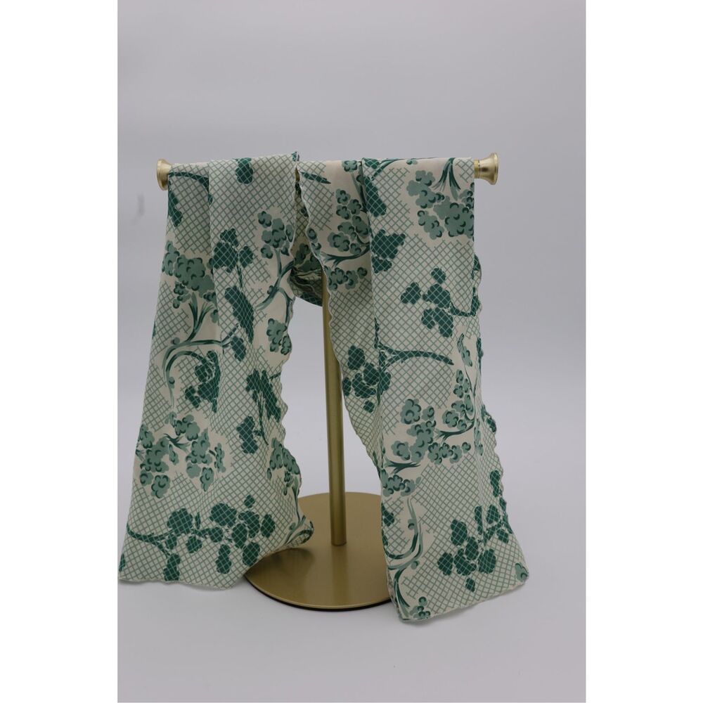 Vintage Green Floral‎ Lettuce Edge Scarf Long Square Rounded Ends Retro